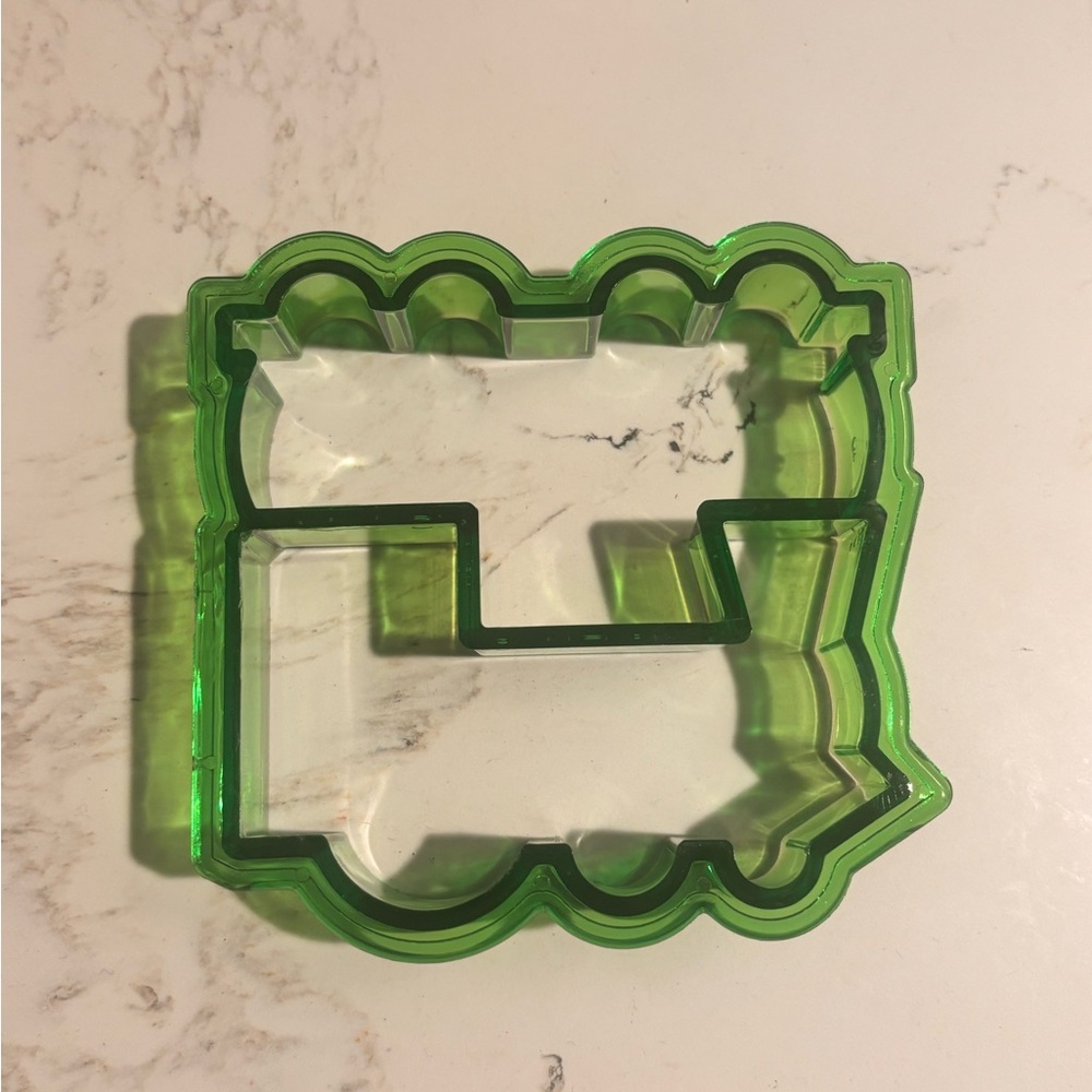 Colorful Sandwich Cutter Set - NIB - Picture 4 of 7